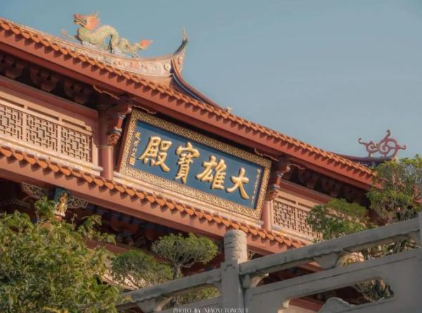 寺、庙、庵、殿、堂、院、宫、观、祠 的区别